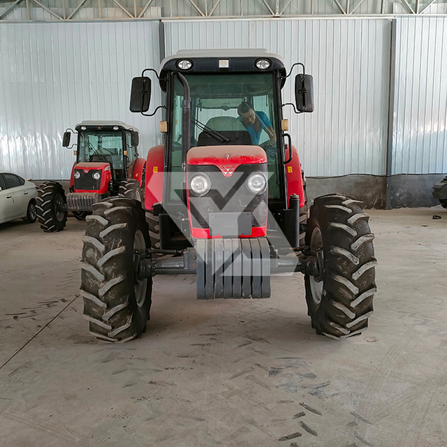 Rueda usada Massey Ferguson 120HP 4WD Tractor